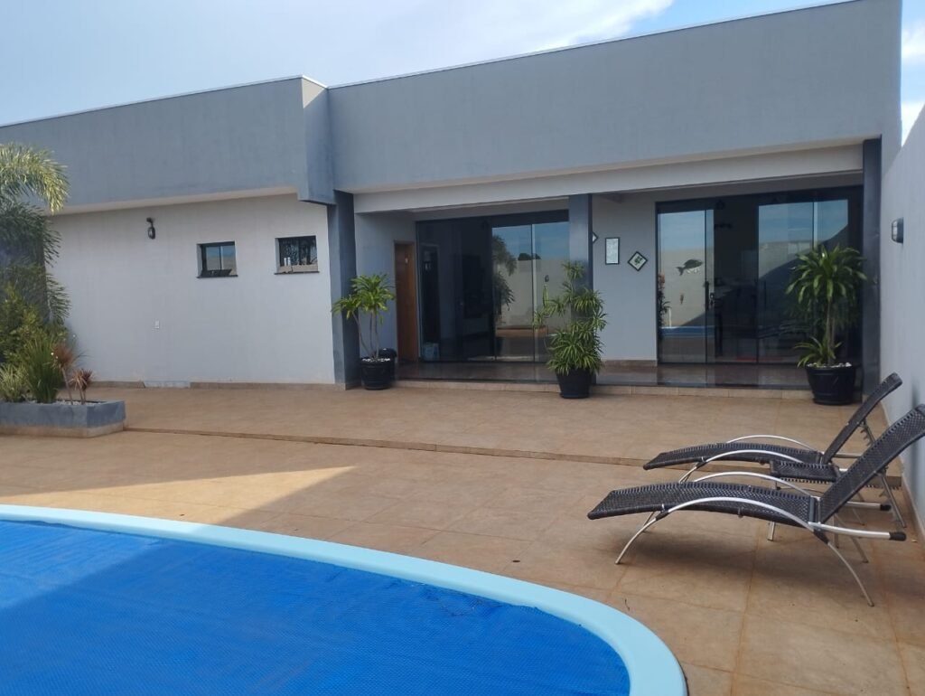 WhatsApp Image 2025-09-24 at 12.40.48 (1)