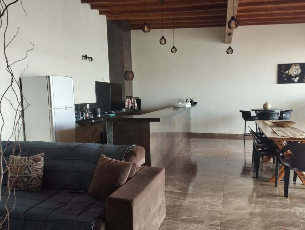 WhatsApp Image 2025-09-24 at 12.42.18 (1)