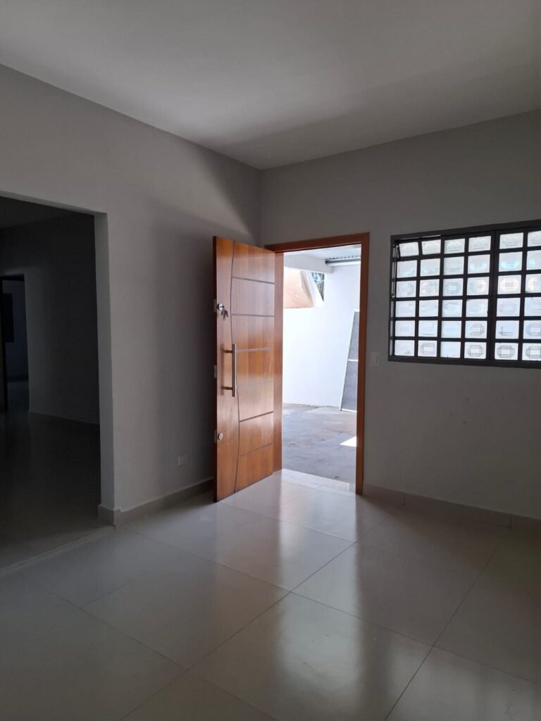 WhatsApp Image 2025-11-10 at 13.23.14 (1)